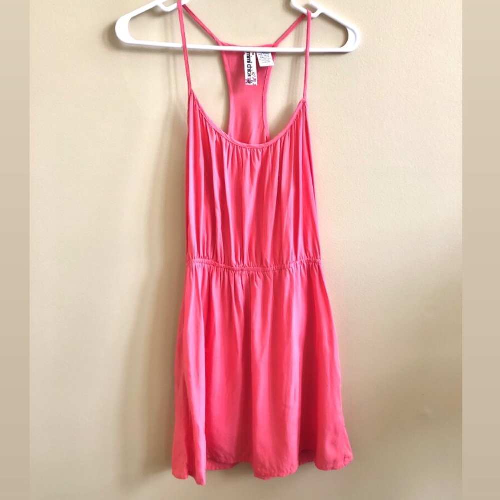 Sleeveless/Razor back Dress ; cinches at waist